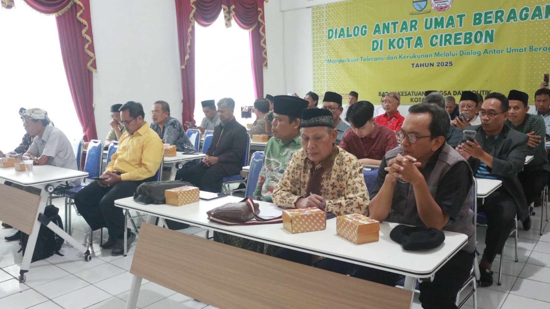 Rawat Falsafah Leluhur, Pemkot Cirebon Perkuat Ekosistem Kerukunan Melalui Dialog Lintas Iman